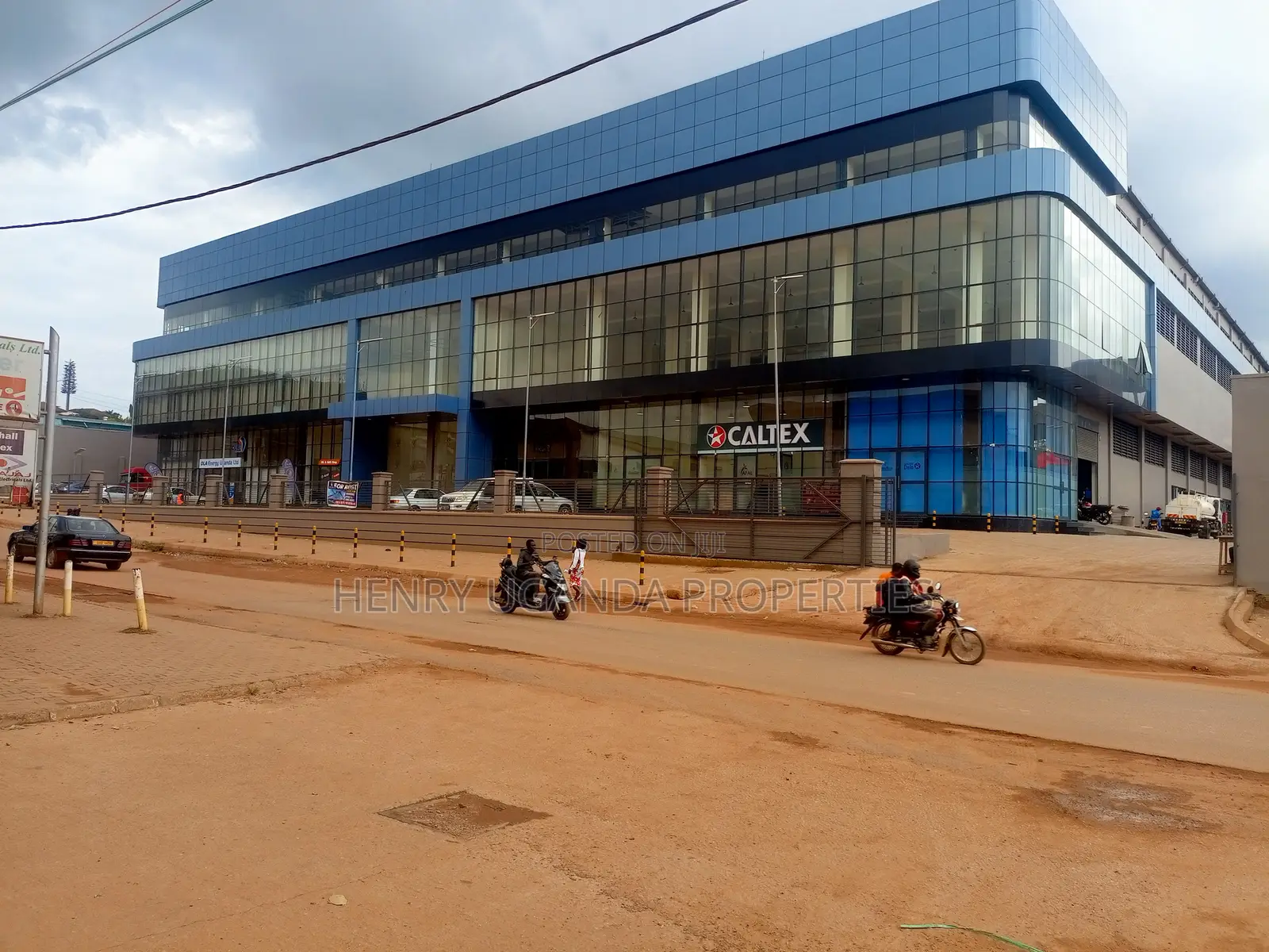 Showroom for Rent Bugoolobi Kampala