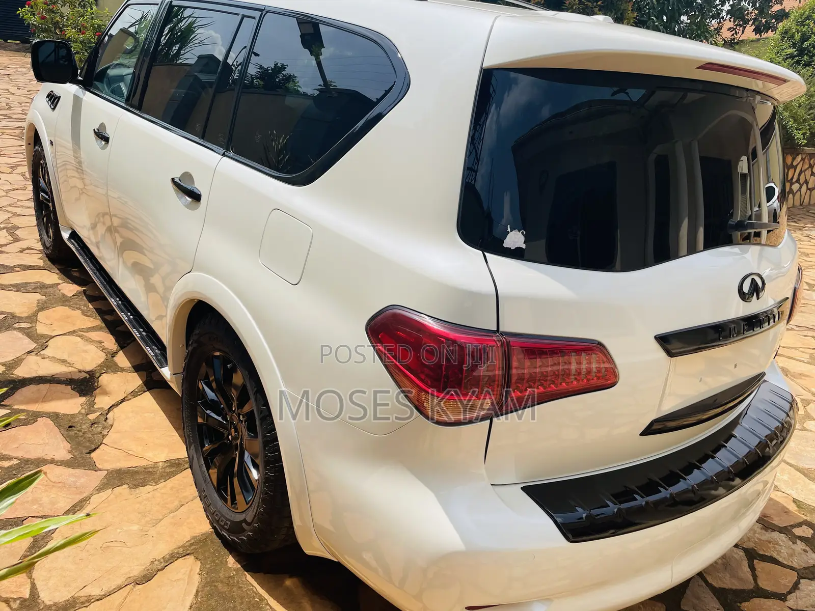Infiniti QX80 2017 White