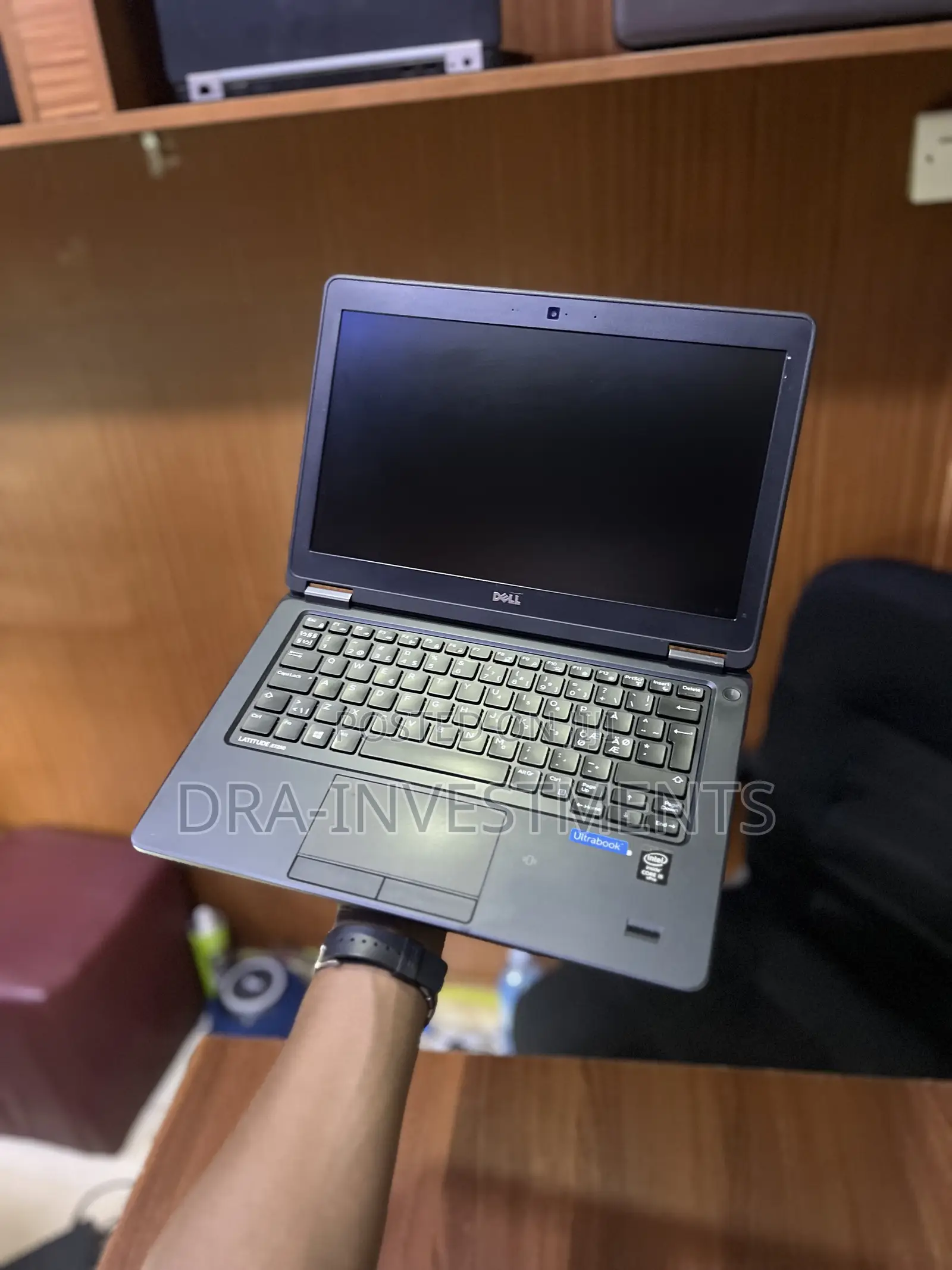 Laptop Dell Latitude 12 E7250 8GB Intel Core I5 HDD+SSD 256GB