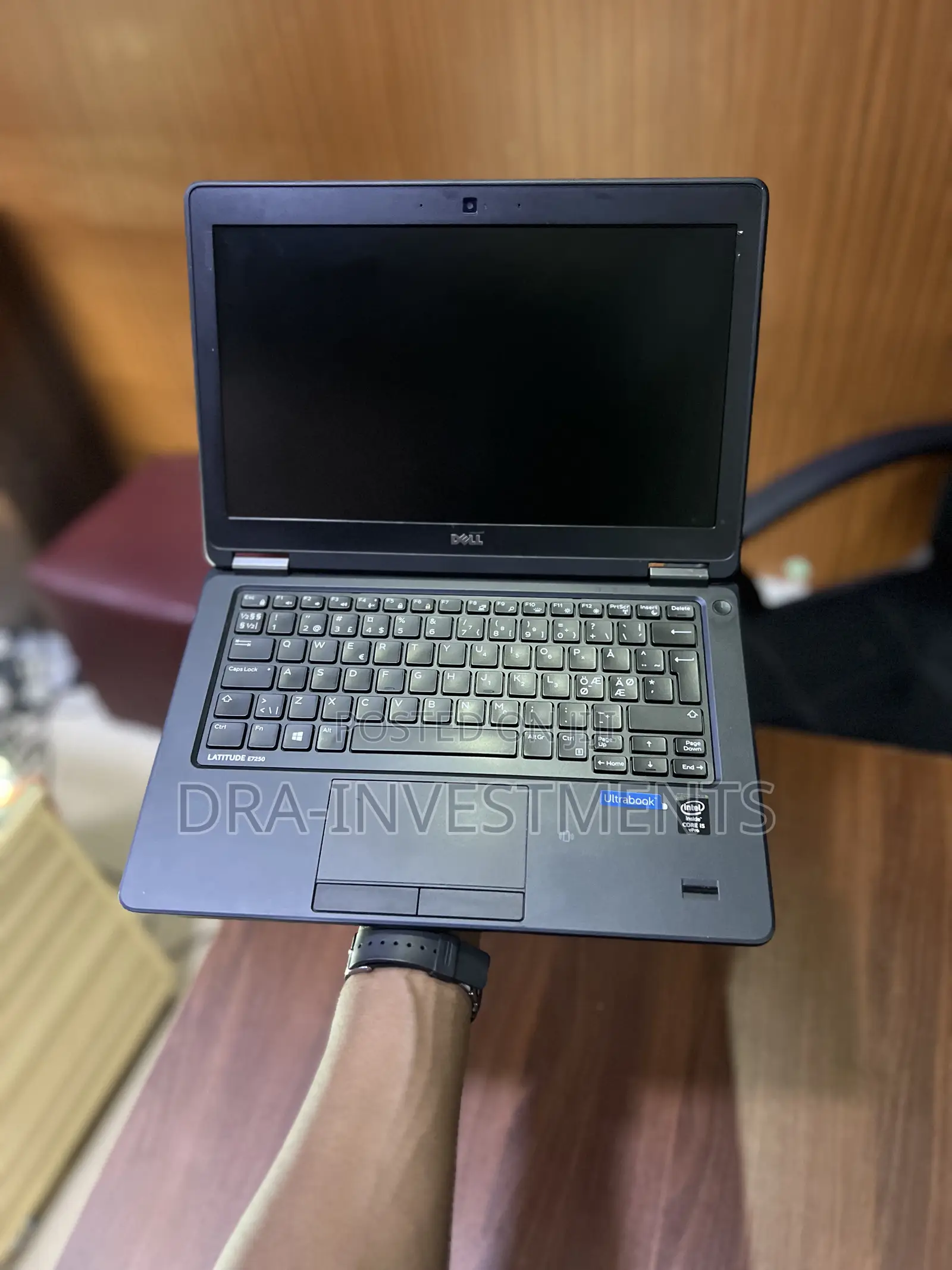 Laptop Dell Latitude 12 E7250 8GB Intel Core I7 HDD+SSD 256GB