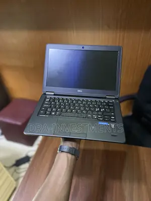 Laptop Dell Latitude 12 E7250 8GB Intel Core I7 HDD+SSD 256GB