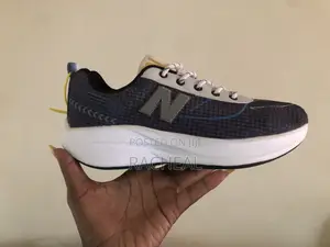 Sneakers Kicks