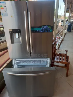 Hisense 697ltrs