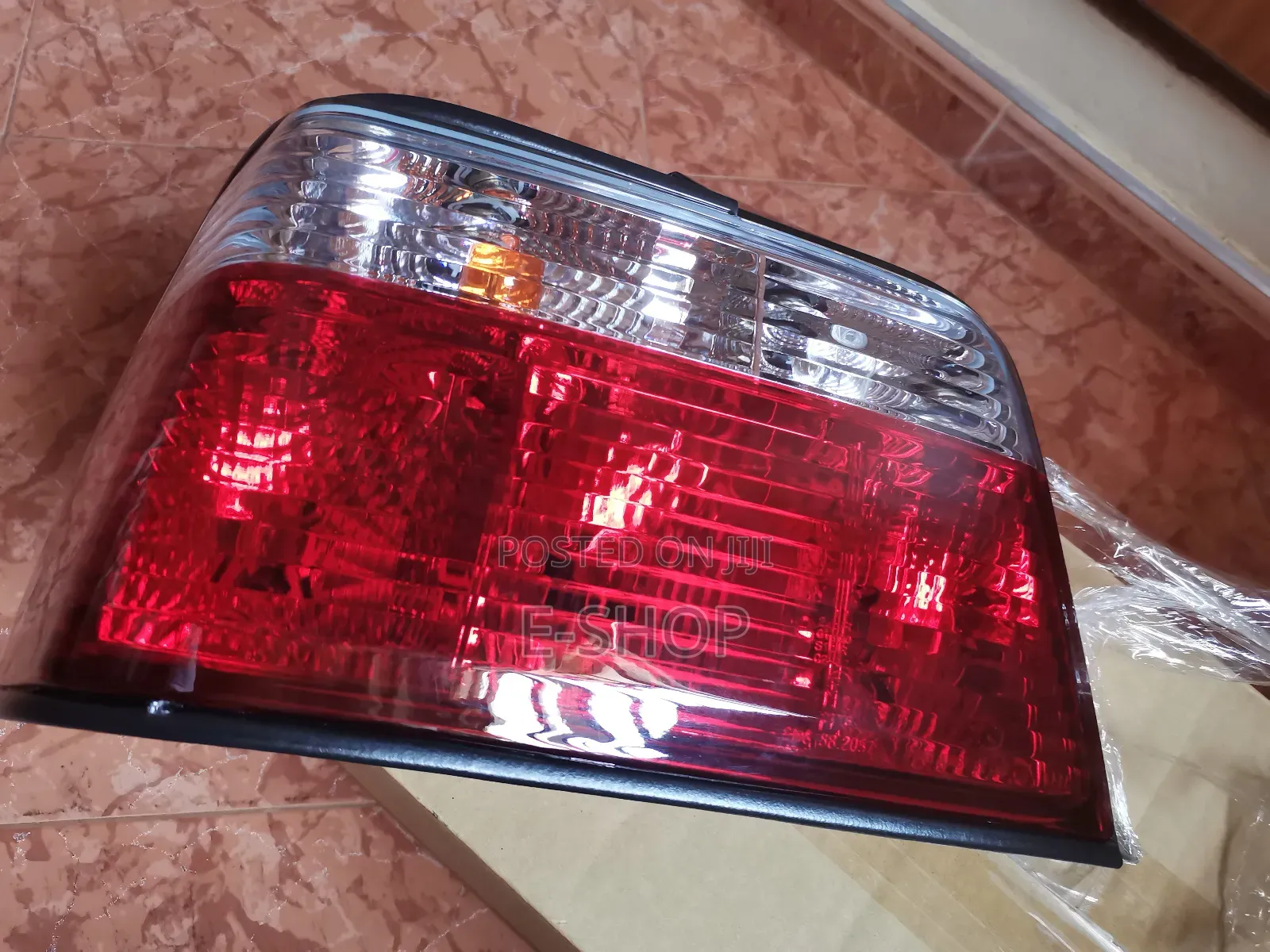 Tail Lights for BMW 320i Dolphin