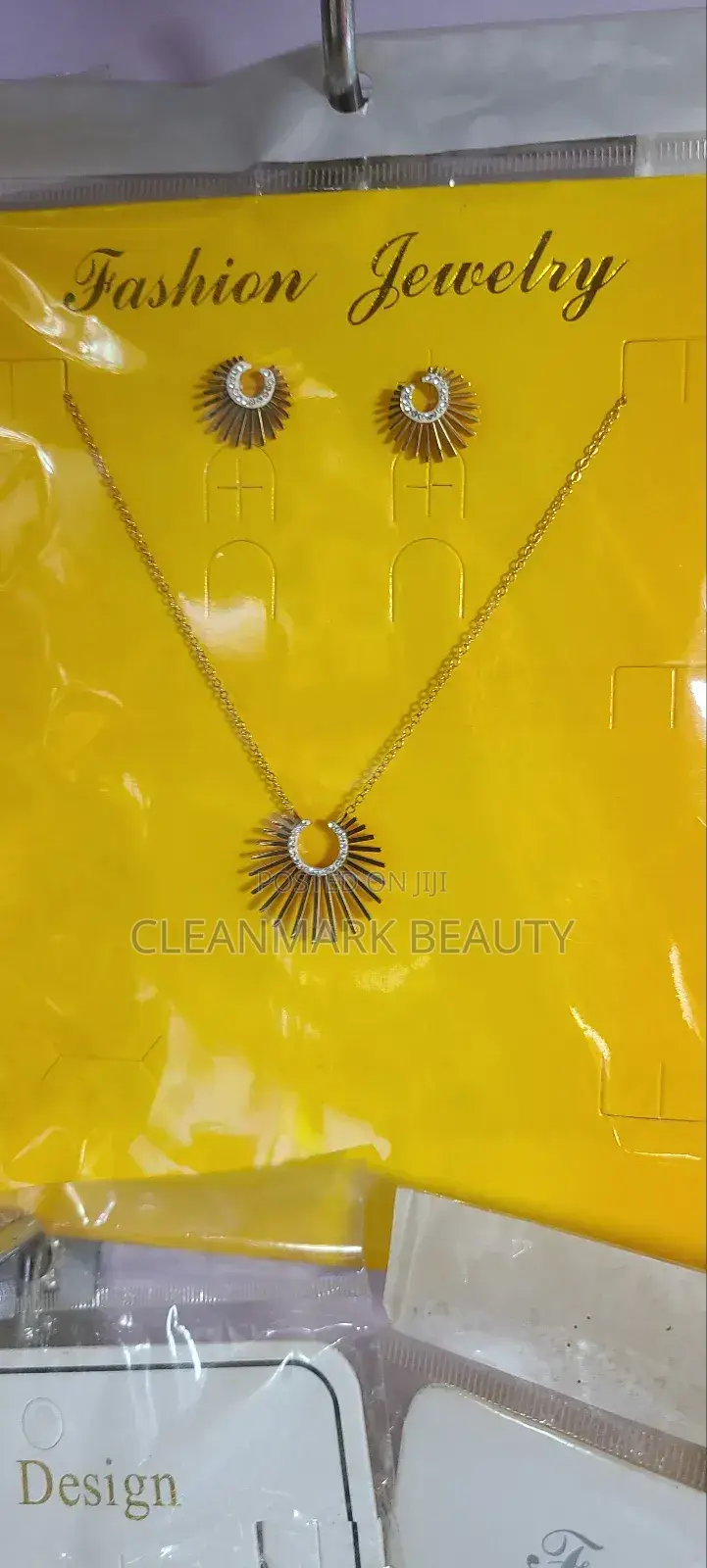 Designer's Silver Necklace
