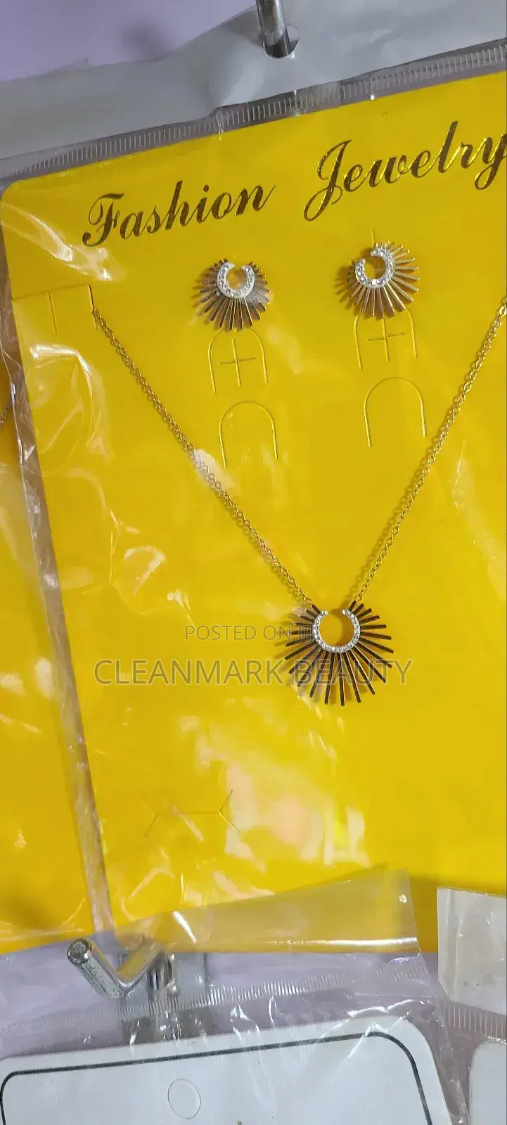 Designer's Silver Necklace