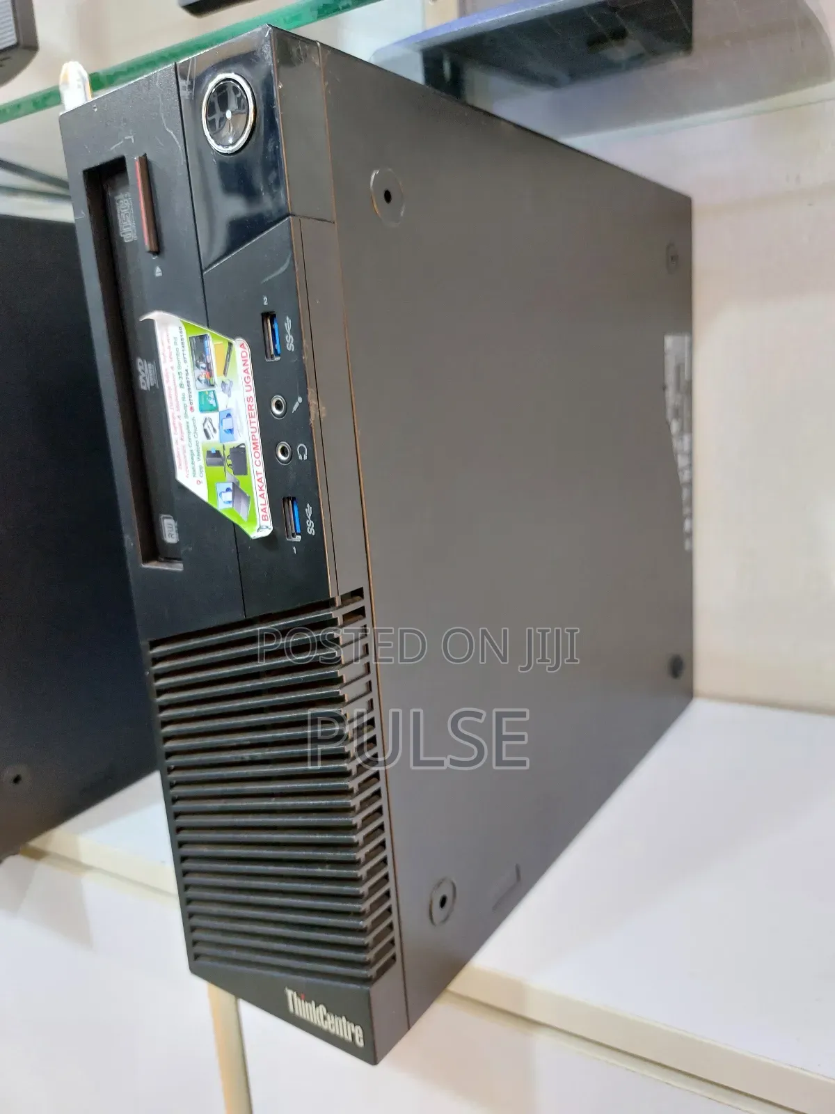 Lenovo ThinkCentre M810z AIO 8GB Intel Core I5 HDD 500GB