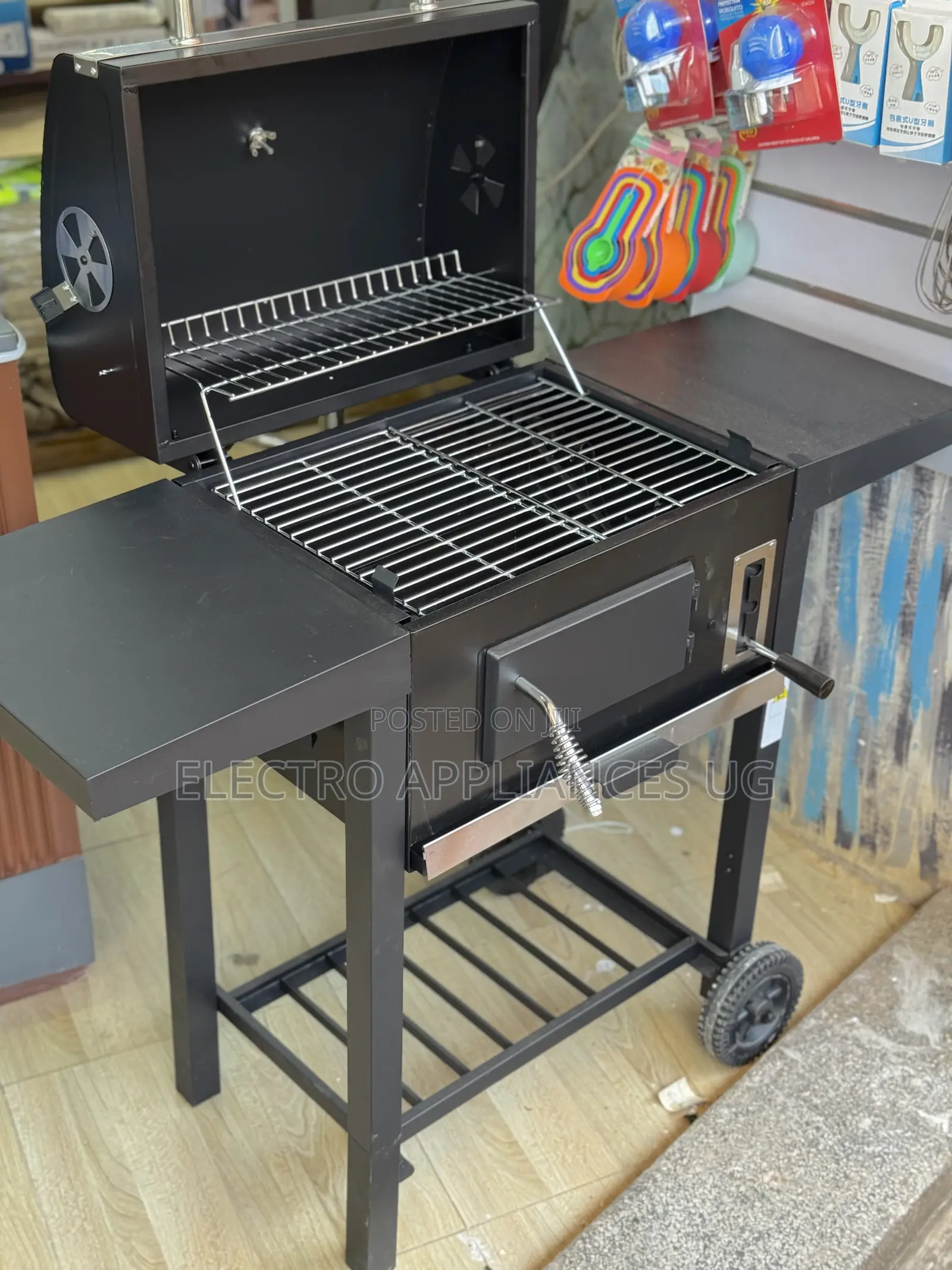 Portable, Heavy-Duty Charcoal Barbecue (Bbq) Grill and Smoker Trolley.