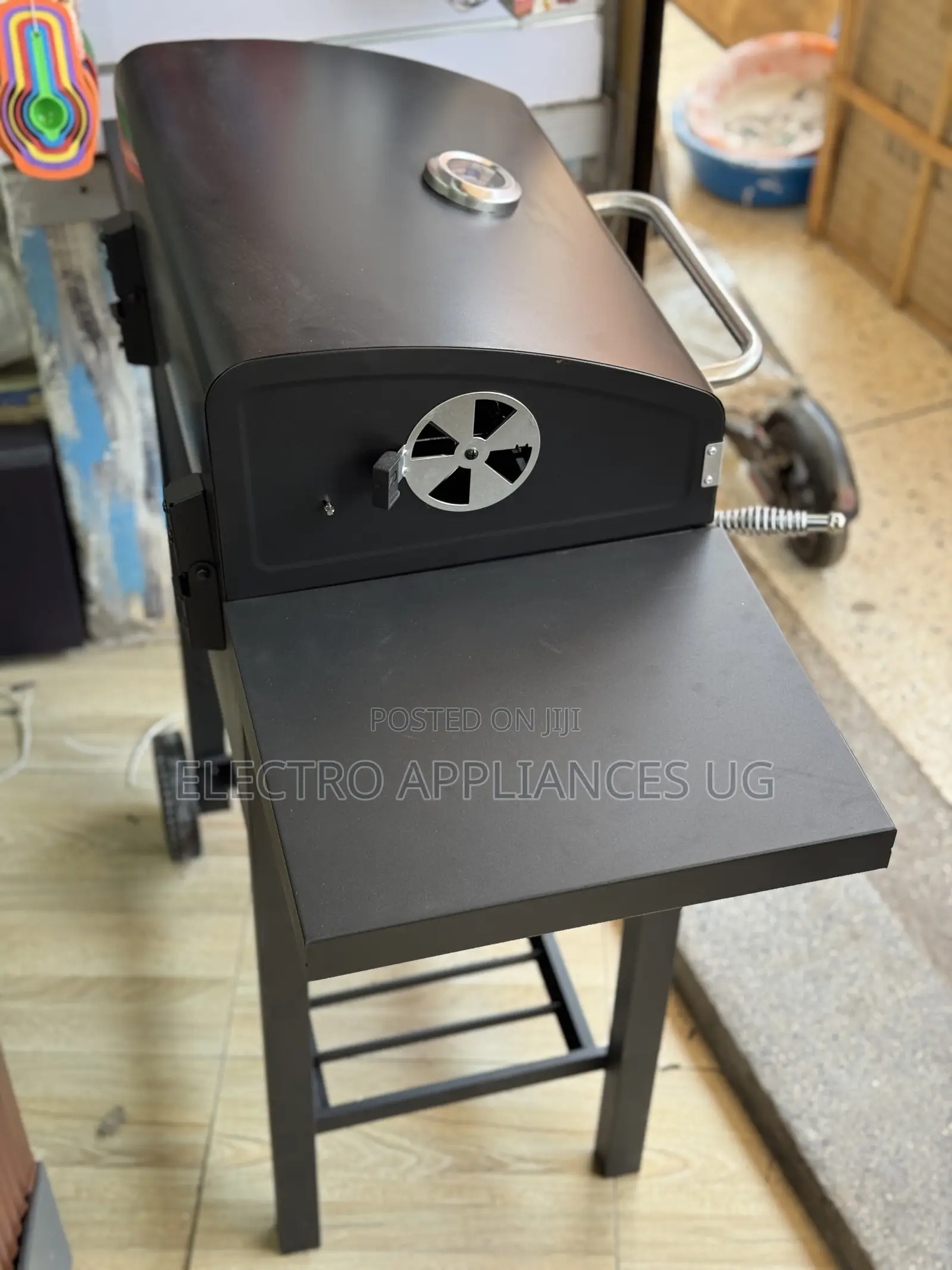 Portable, Heavy-Duty Charcoal Barbecue (Bbq) Grill and Smoker Trolley.