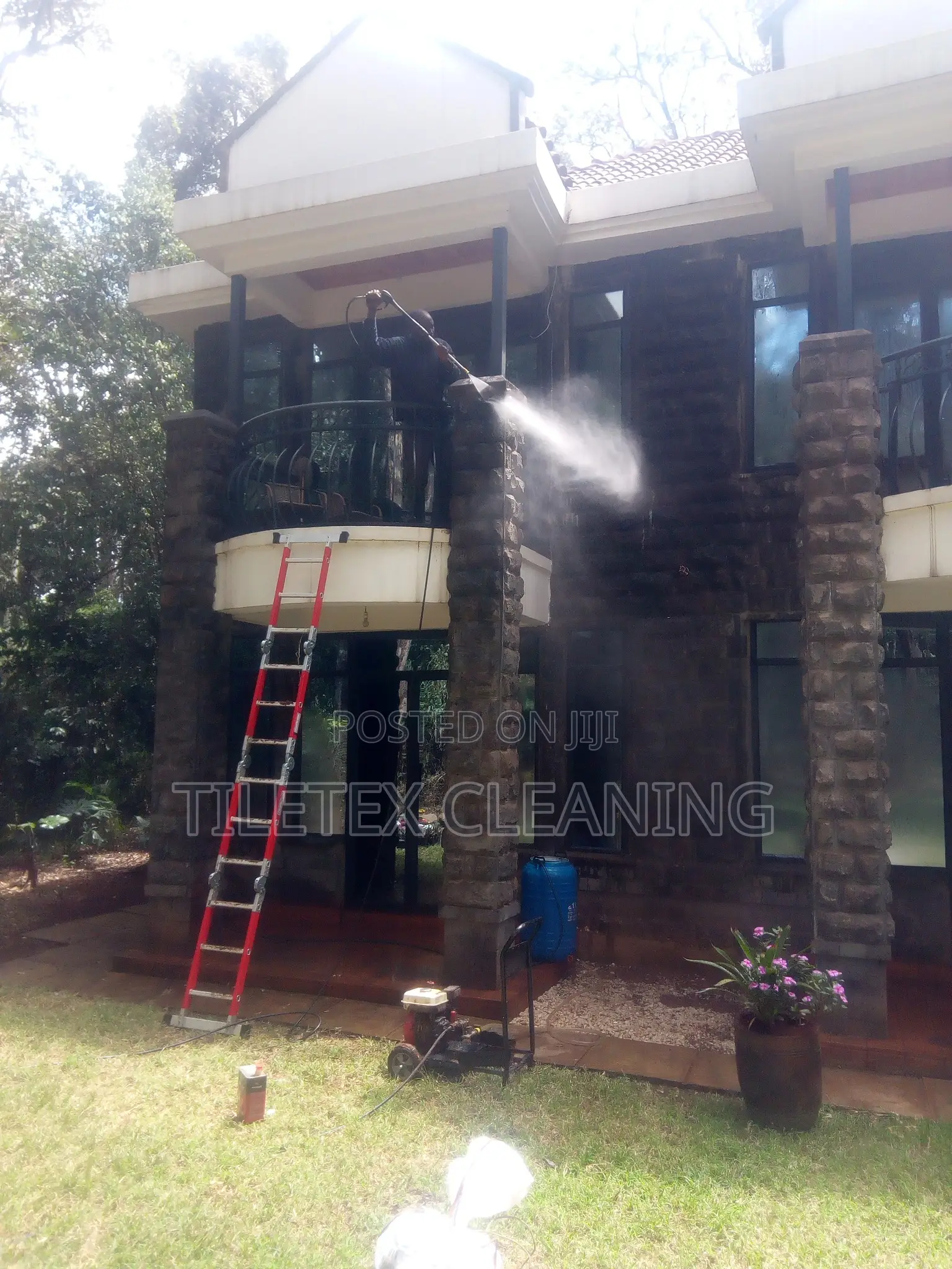 Church Walls Pressure Cleaning