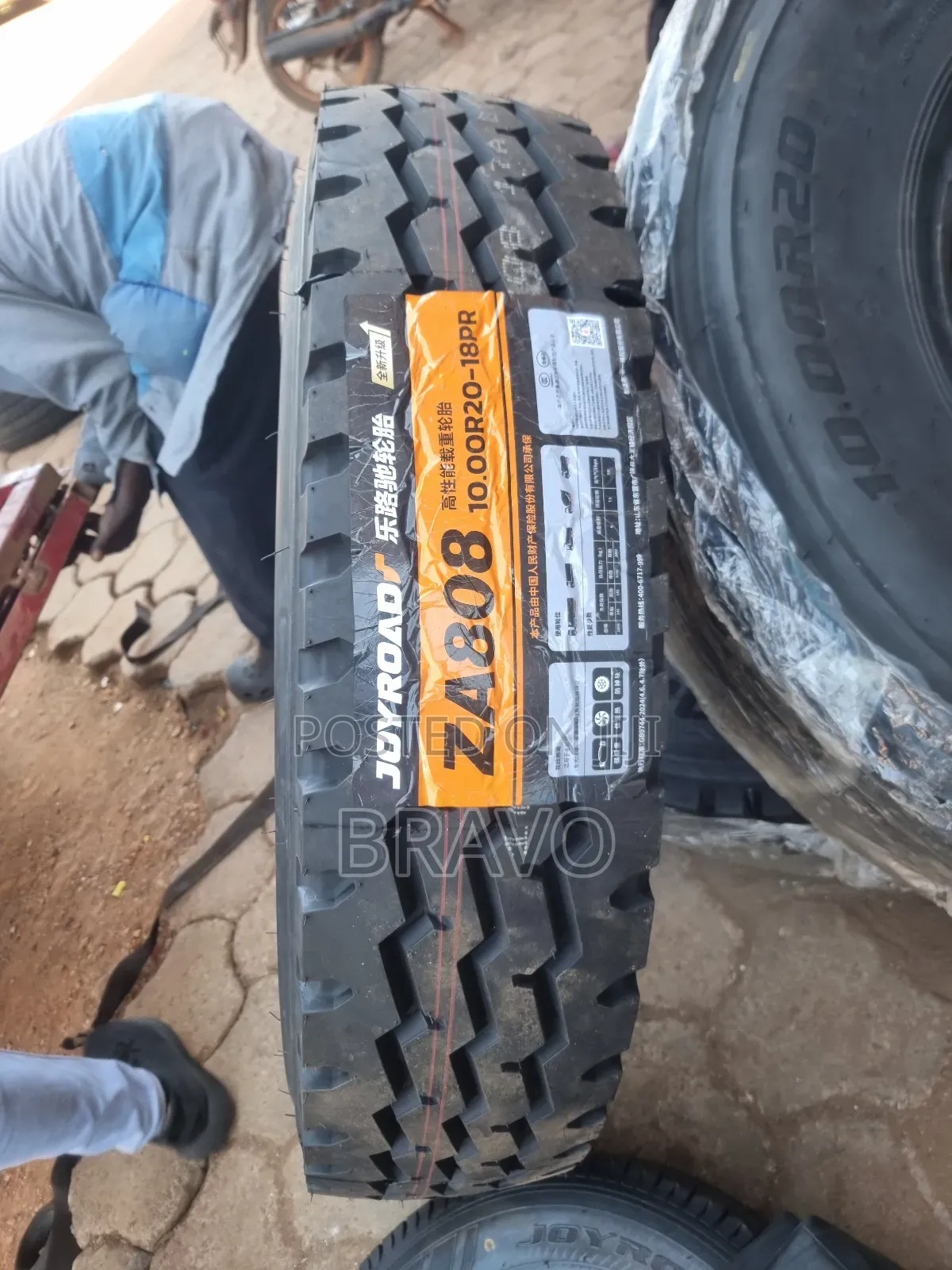 1.000 - 20 All Position New Tyres .