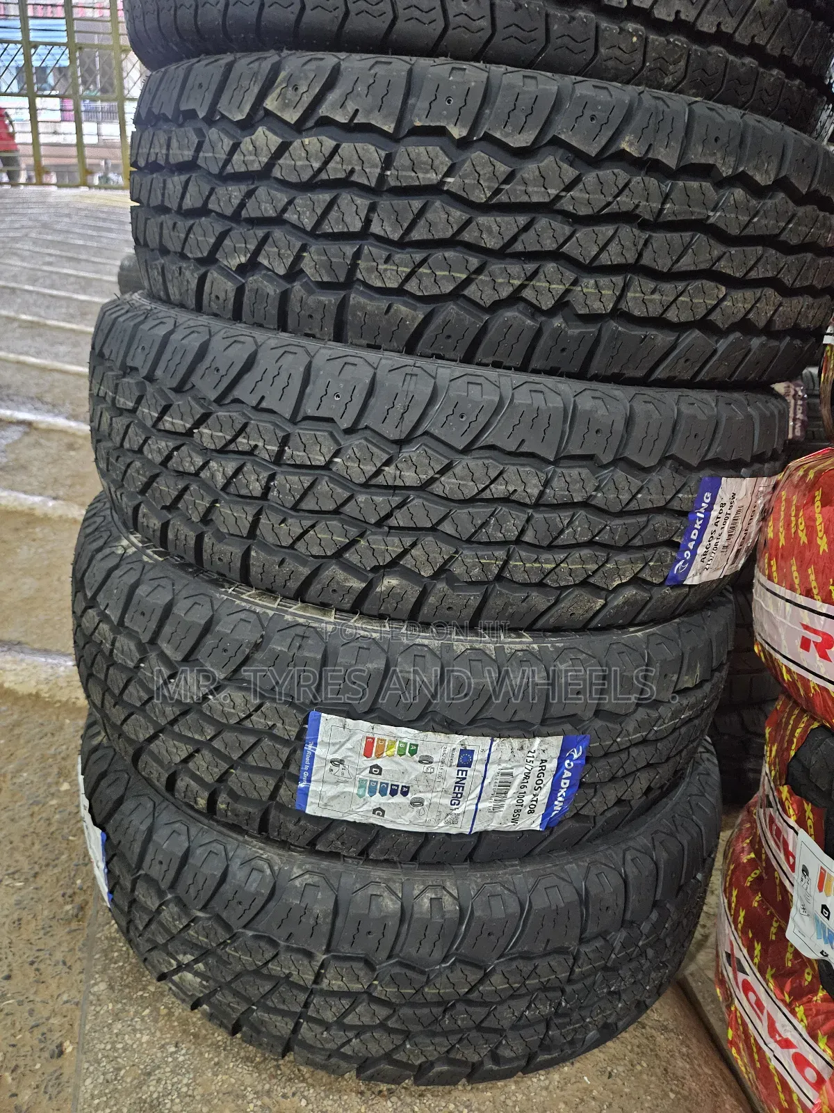 215 70 R16 Roadking At Victoria Tires Oder We Deliver For You.