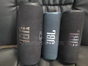 JBL Charge 5 at 350000/ JBL Flip 6 at Still in Good Condition