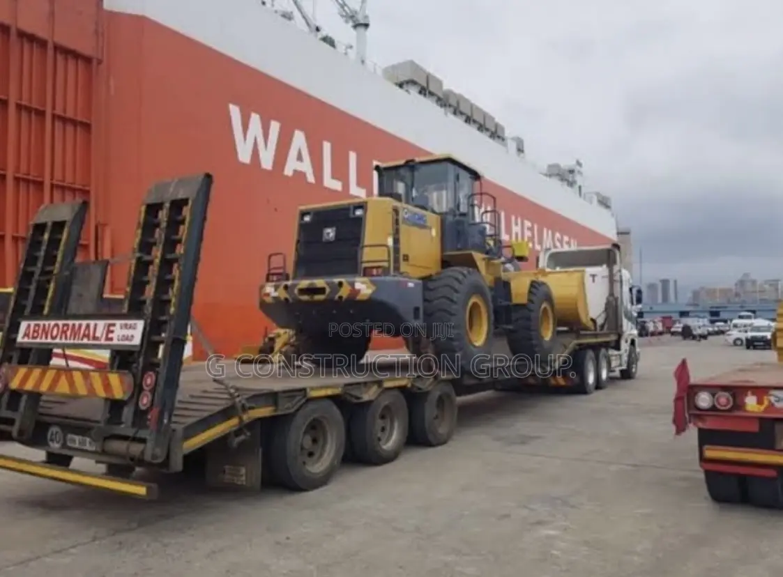 Low Bed Trucks/Trailers For Hire.