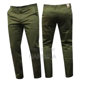 Men Non Fade Khaki Trousers