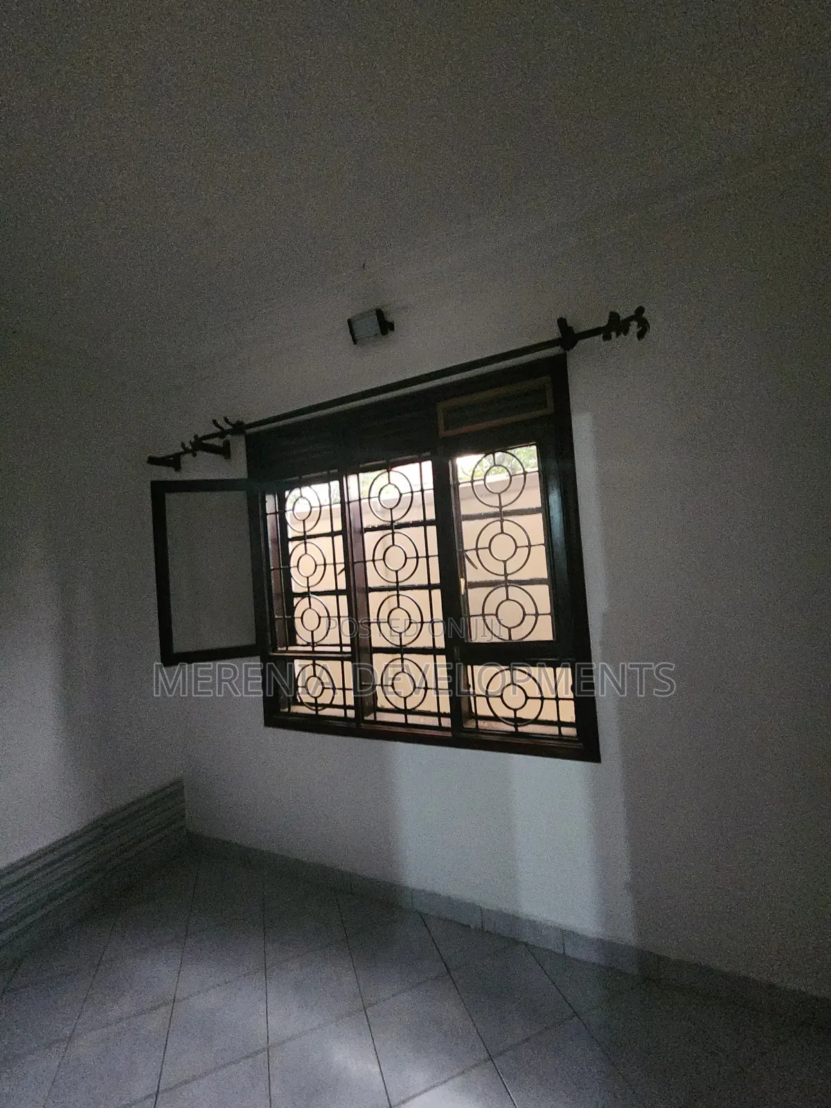 2bdrm House in Muyenga, Makindye for rent