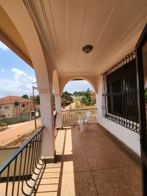 3bdrm House in Nsambya, Makindye for rent