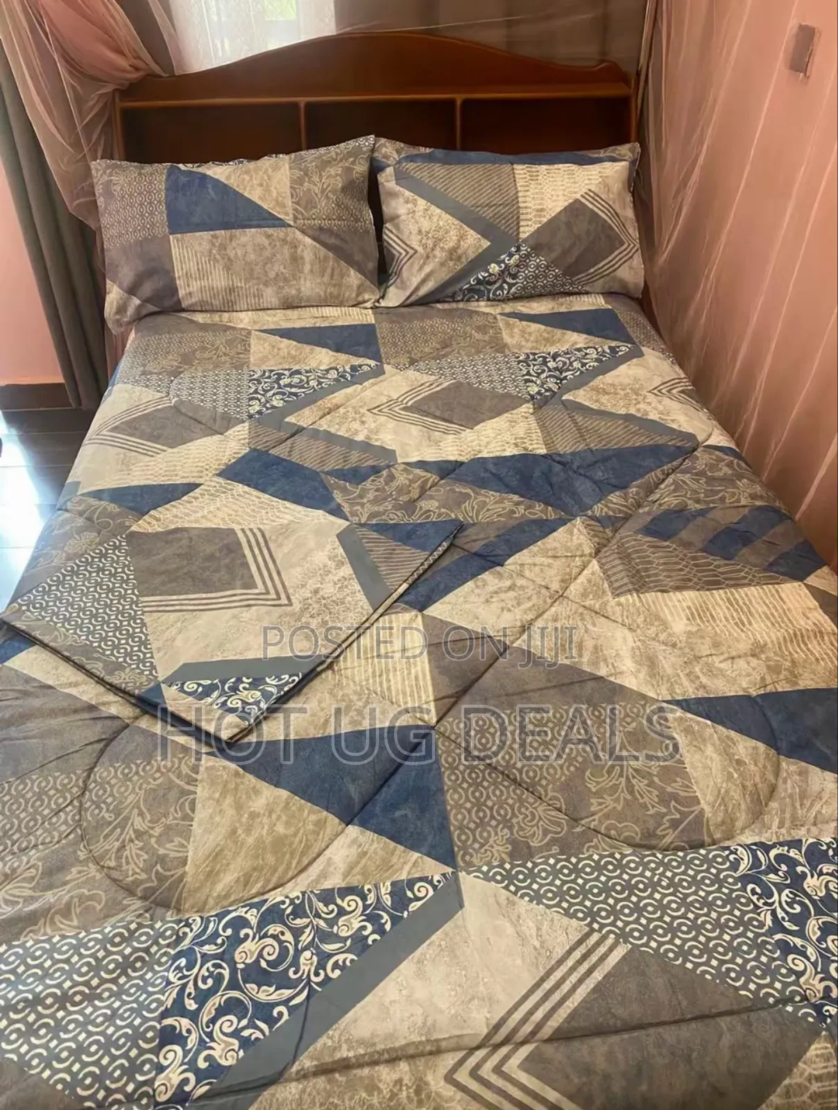 4pcs 5x6 Duvet With Bedsheet 2 Pillowcases- Multi Prints Vary