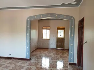 6bdrm Mansion in Katende Masaka Road, Central Division for sale