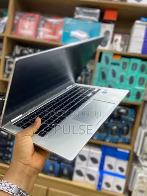 Laptop HP EliteBook X360 1030 G3 8GB Intel Core i5 SSD 256GB