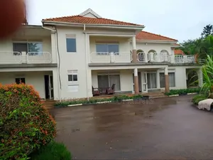 Furnished 6bdrm House in Bugoloobi, Nakawa for rent