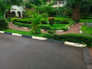 Furnished 6bdrm House in Bugoloobi, Nakawa for rent