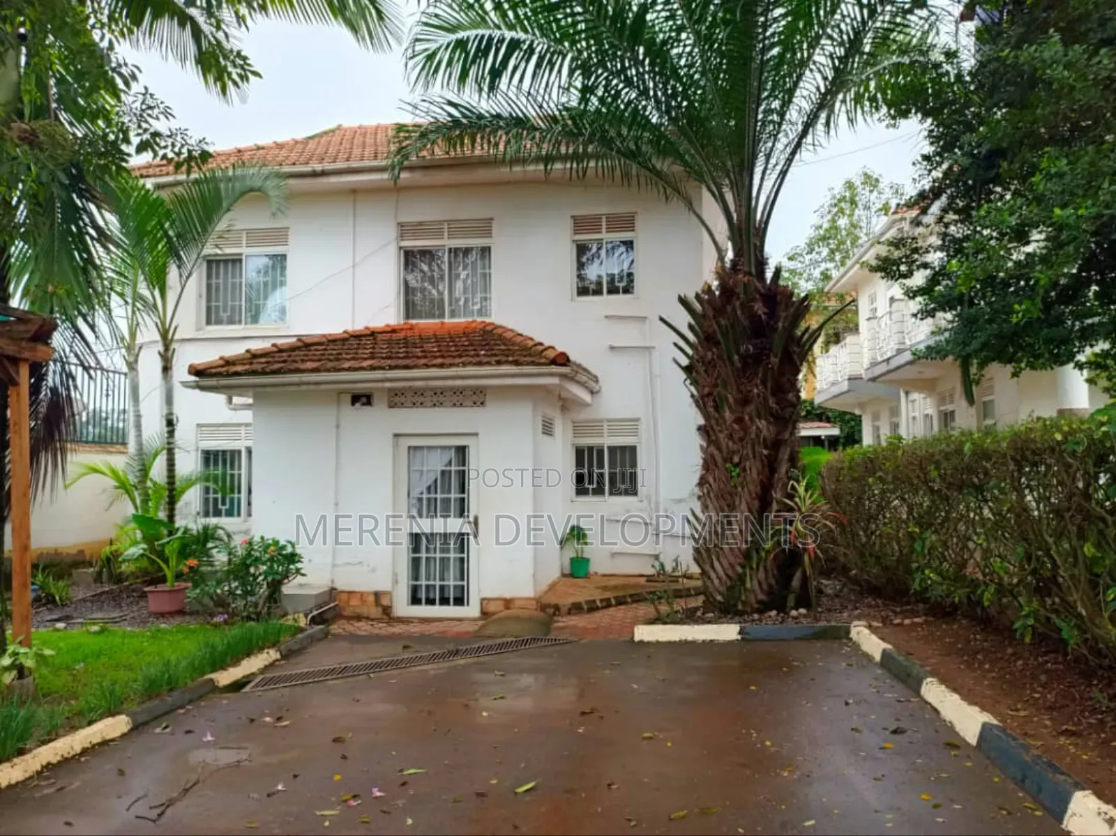 Furnished 6bdrm House in Bugoloobi, Nakawa for rent