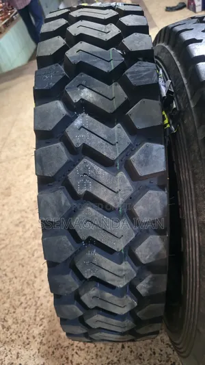 825r16 Hawk Mudgrip Tyres