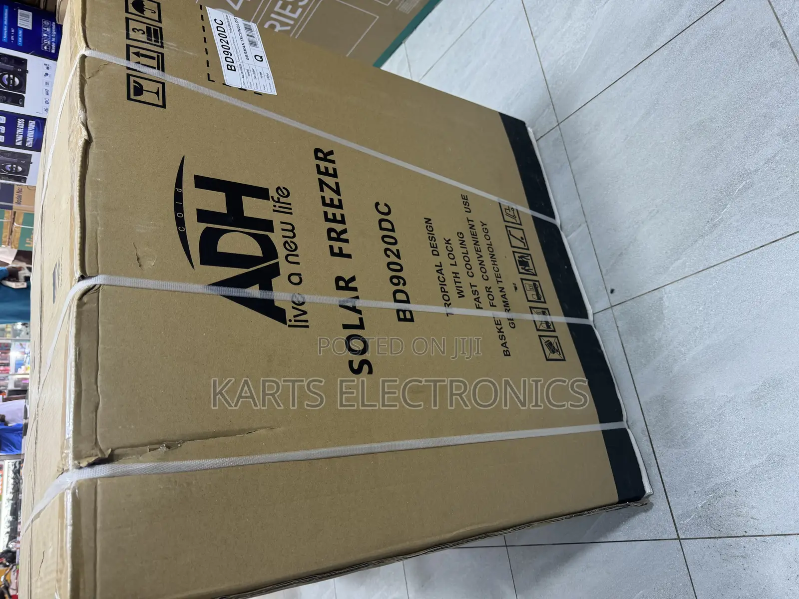 Adh 200litrs Solar Freezer