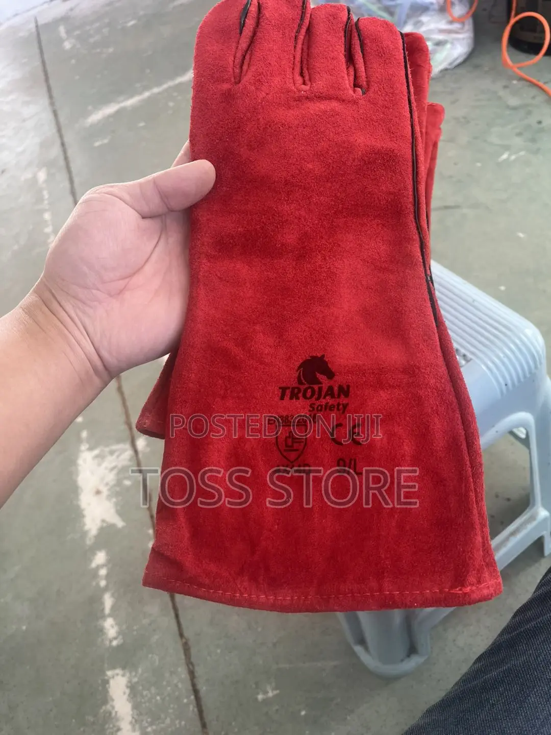Heavy Duty Leather Gloves 16'