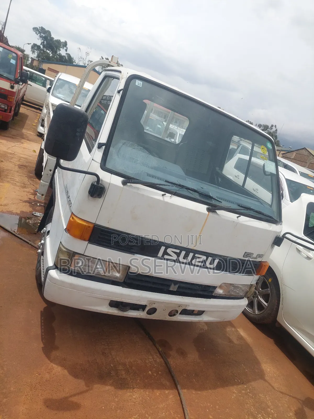 Isuzu Elf Truck