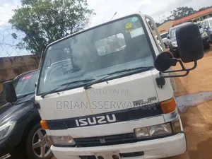 Isuzu Elf Truck