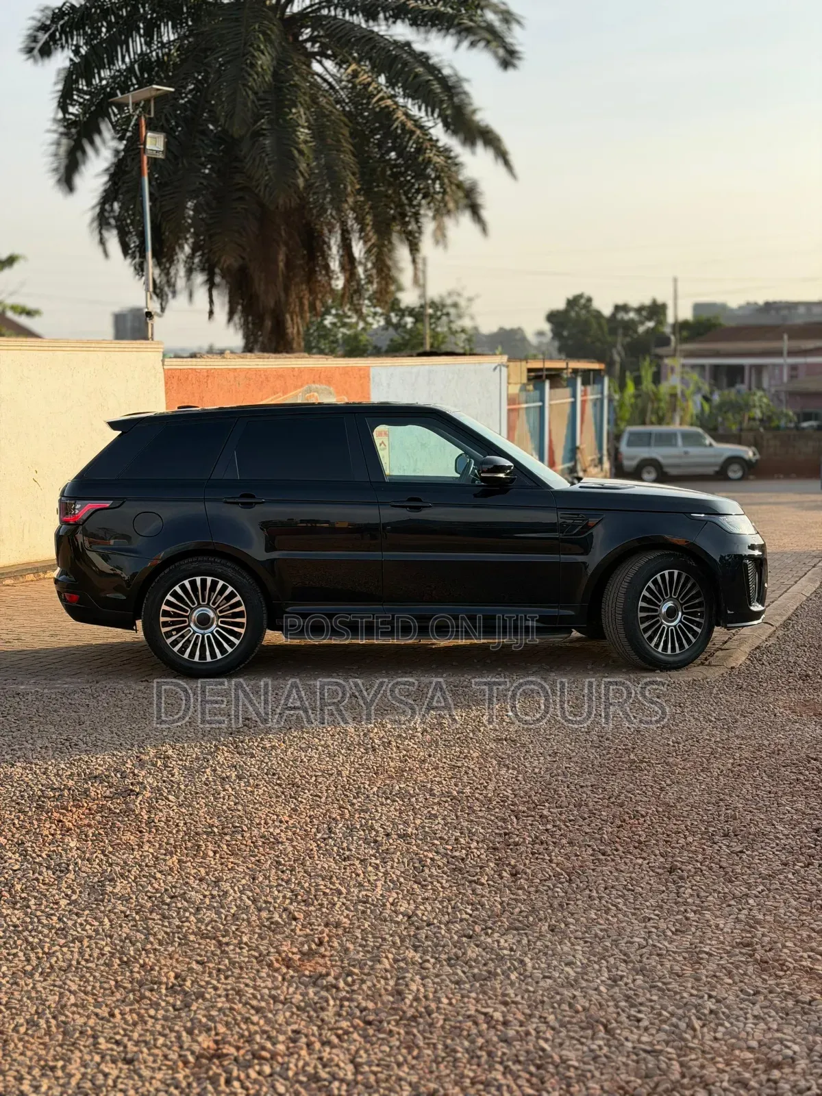 Range Rover for Hire-Rent, Selfdrive/Chauffeured