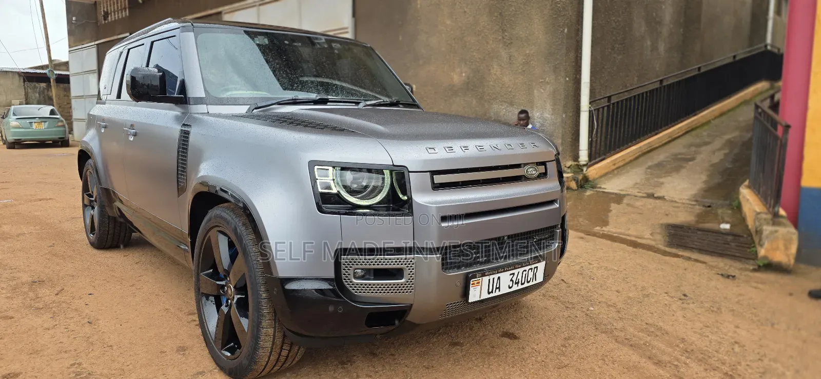 Land Rover Defender 2023 Gray