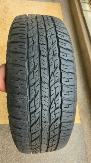 265/65r17 Few Weeks Driven Original Foreign Used Yokohama Tyres