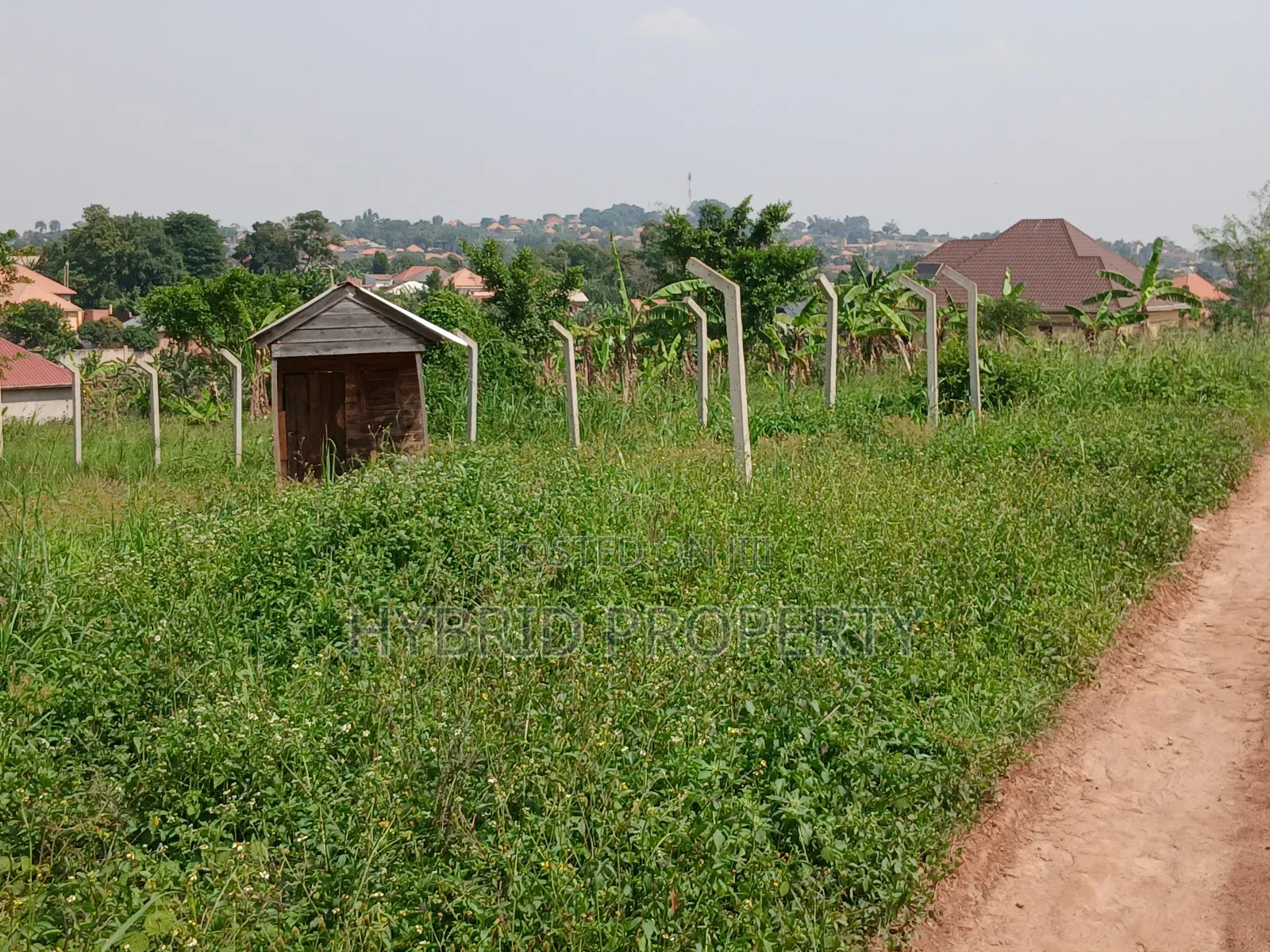 1acre of Land for Sale at Wakiso~Bulabakulu Along Hoima Road.