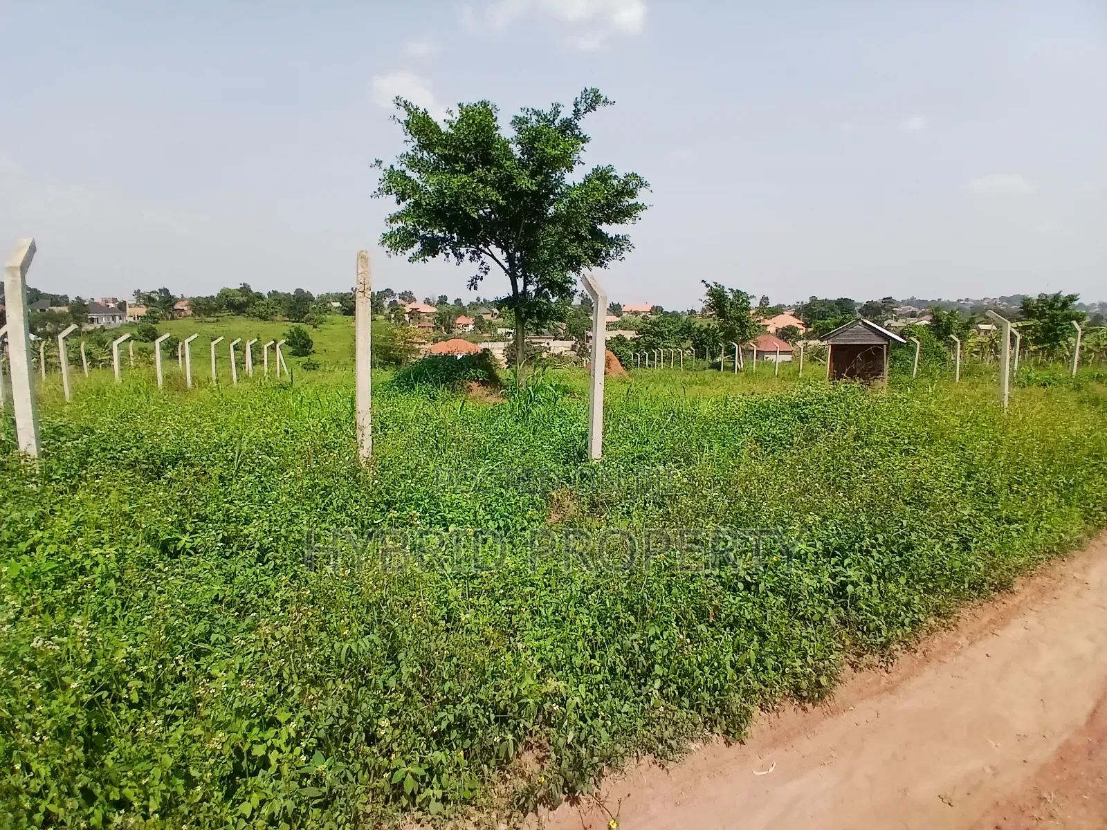 1acre of Land for Sale at Wakiso~Bulabakulu Along Hoima Road.