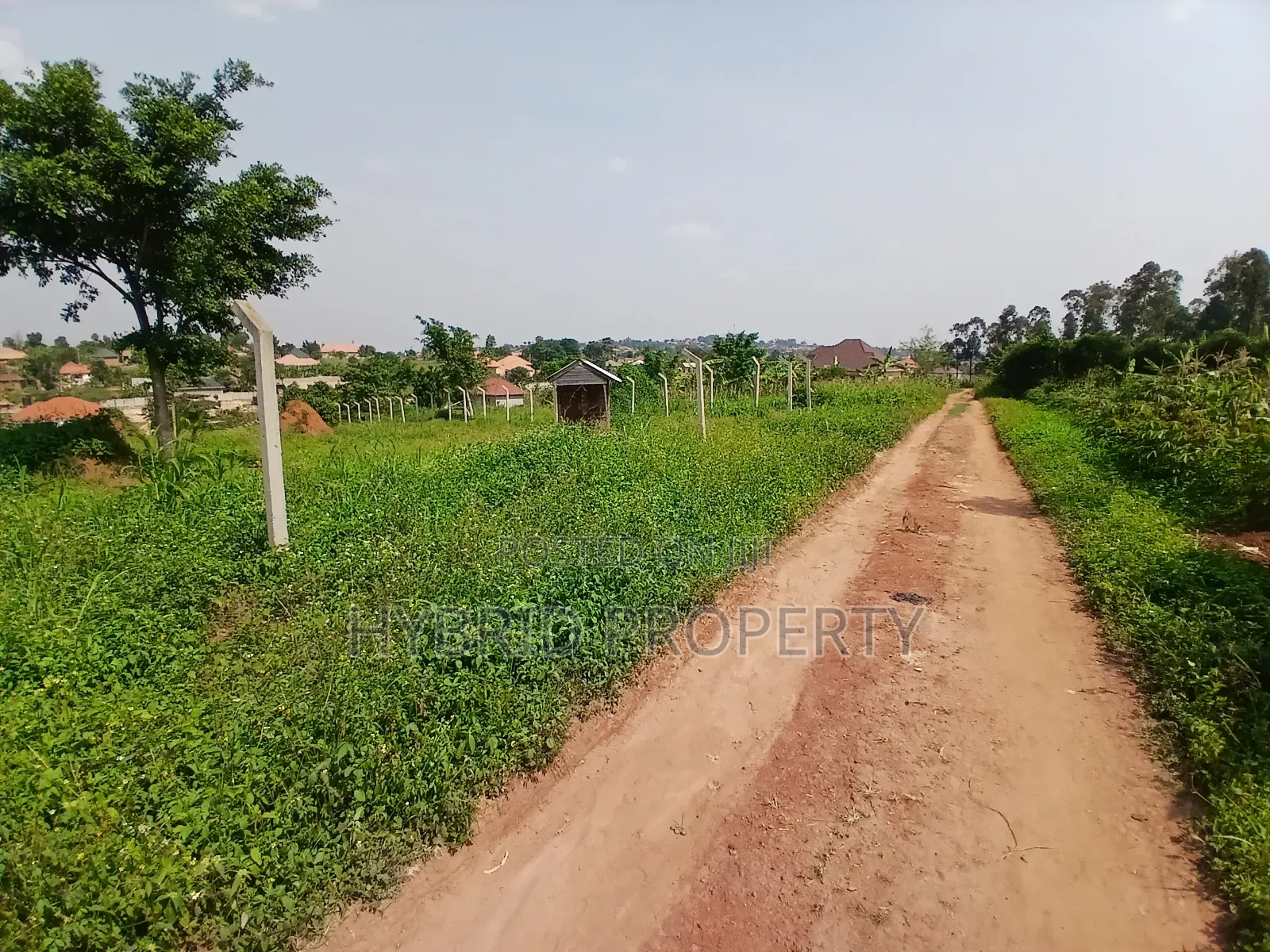 1acre of Land for Sale at Wakiso~Bulabakulu Along Hoima Road.