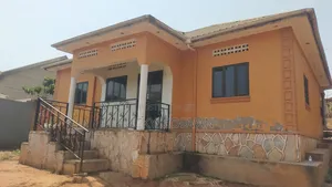 3bdrm Bungalow in Kira for sale