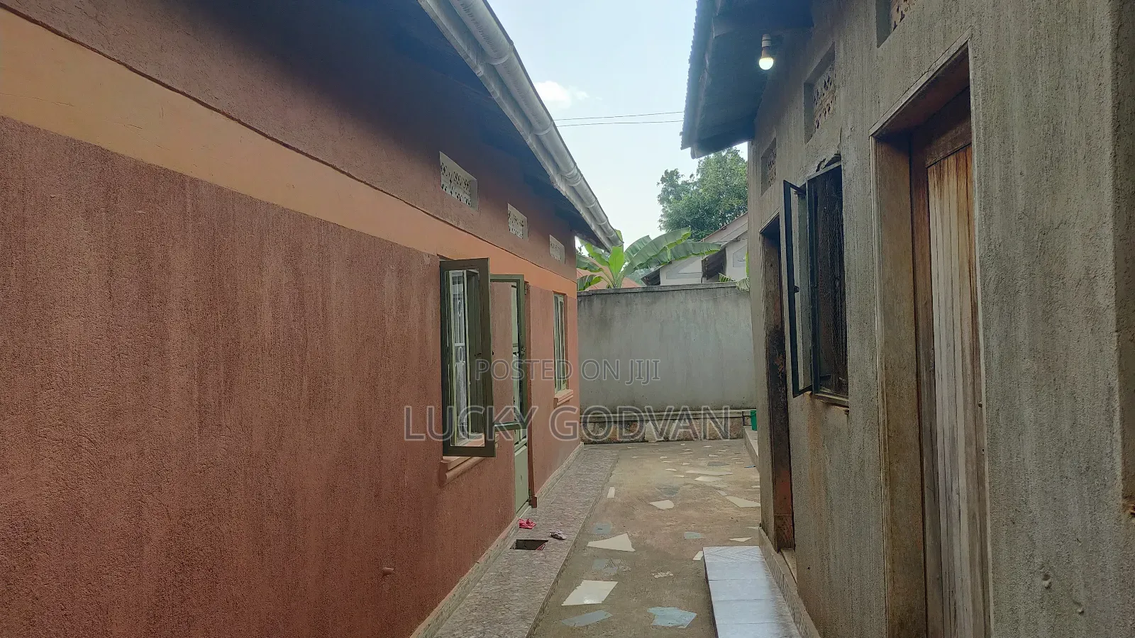 3bdrm Bungalow in Nangabo for sale
