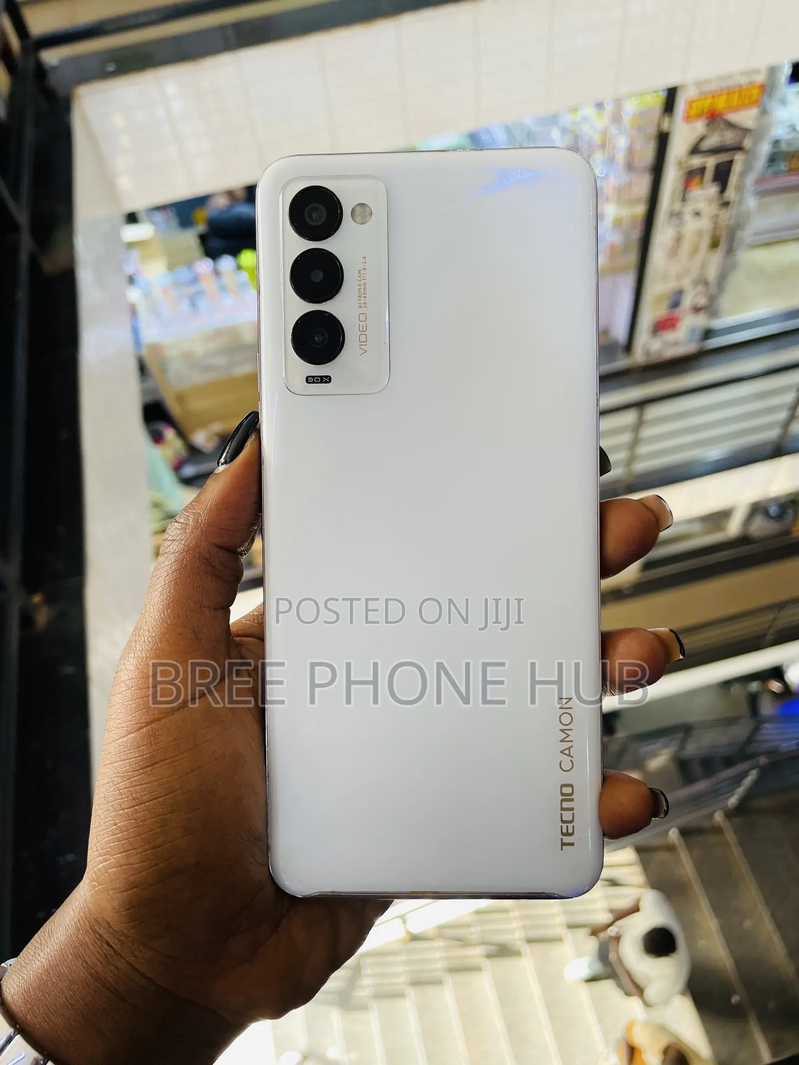 Tecno Camon 18 P 128 GB White