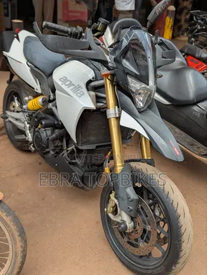 Aprilia Dorsoduro 2018 White