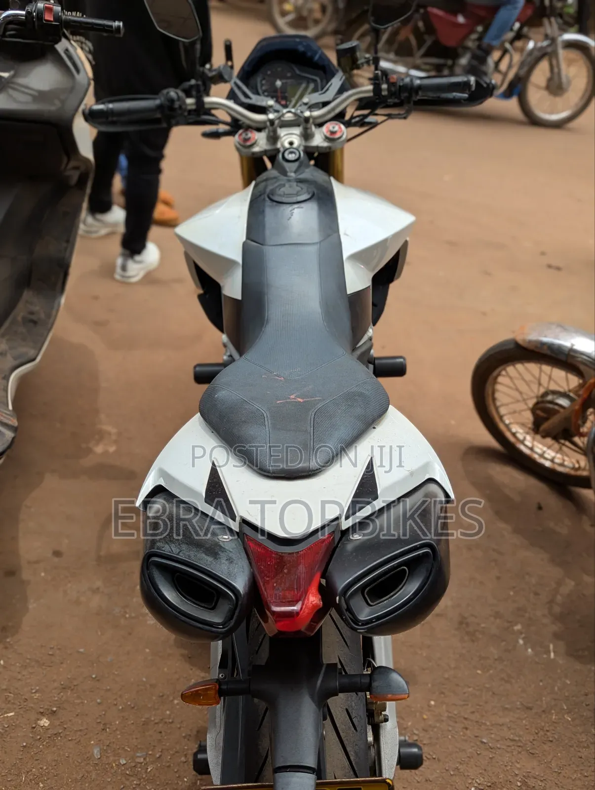 Aprilia Dorsoduro 2018 White