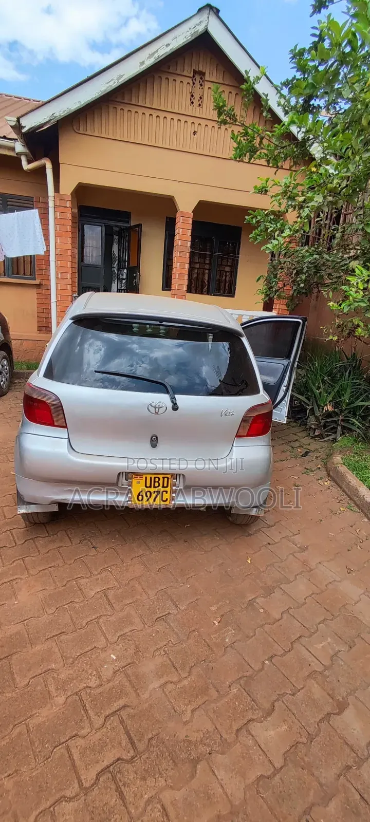 Toyota Vitz 1.0 FWD 3dr 2003 Silver