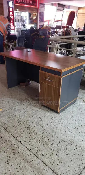 1.4 Metered Office Desk