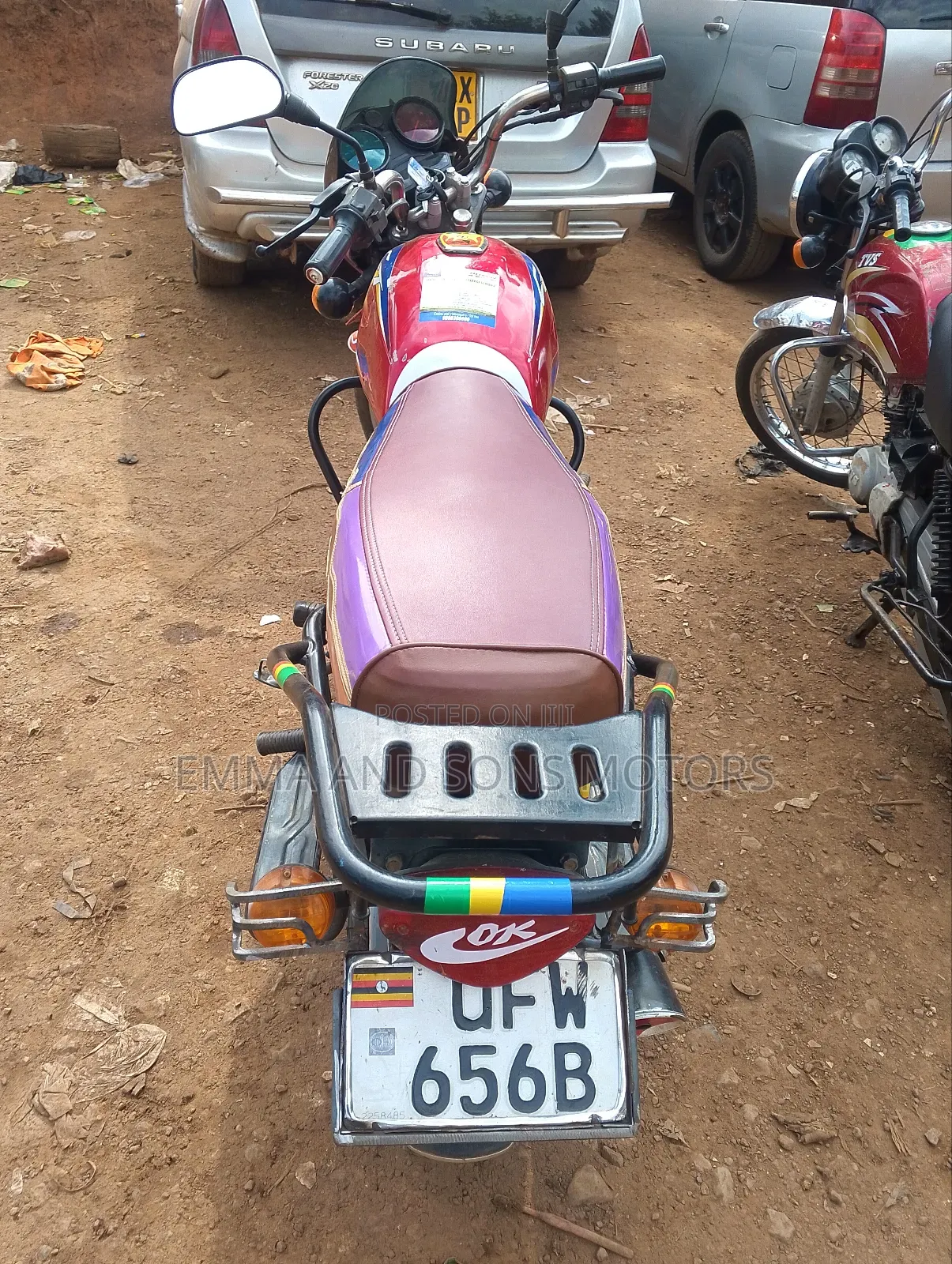 Bajaj Boxer 125 2023 Red