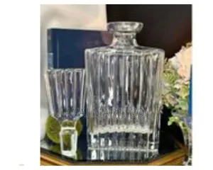970ml Striking Ribbed Crystal Liquor Decanter