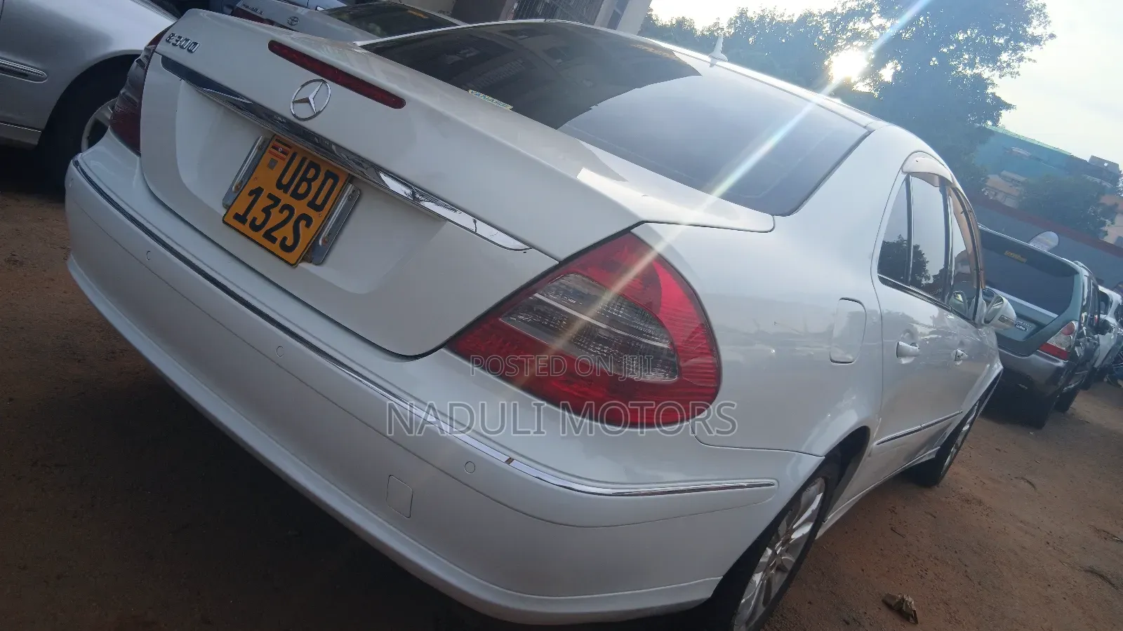Mercedes-Benz E300 2006 White