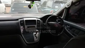 Toyota Alphard 2.4 Petrol FWD 2005 Black