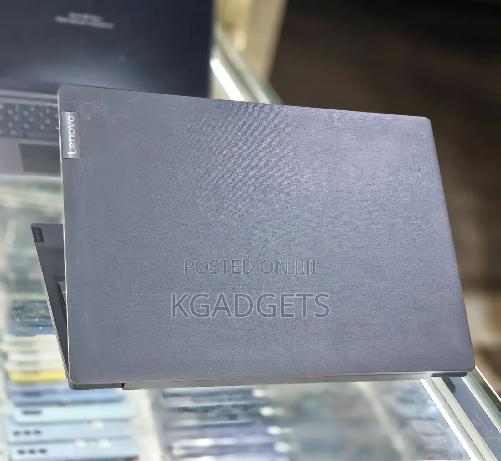 Laptop Lenovo Ideapad 3 8GB AMD Ryzen 5 HDD+SSD 256GB